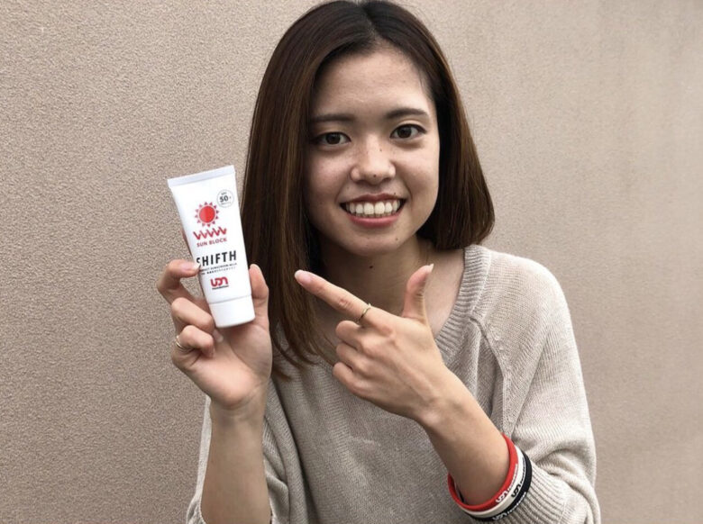 長谷川唯選手の私服姿の画像