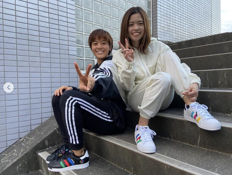 長谷川唯選手の私服姿の画像