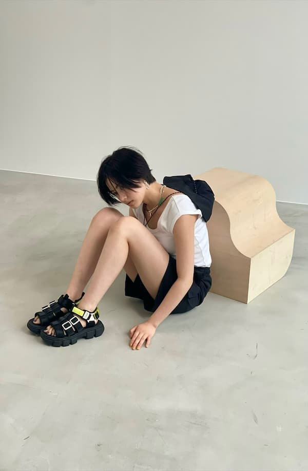 安斉星来の美脚画像