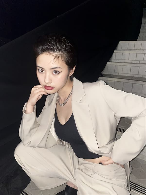 大人っぽい雰囲気の安斉星来さん