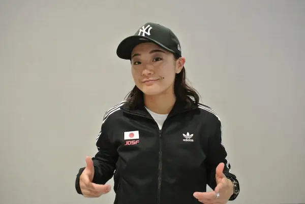 半井彩弥