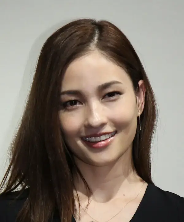 黒木メイサ